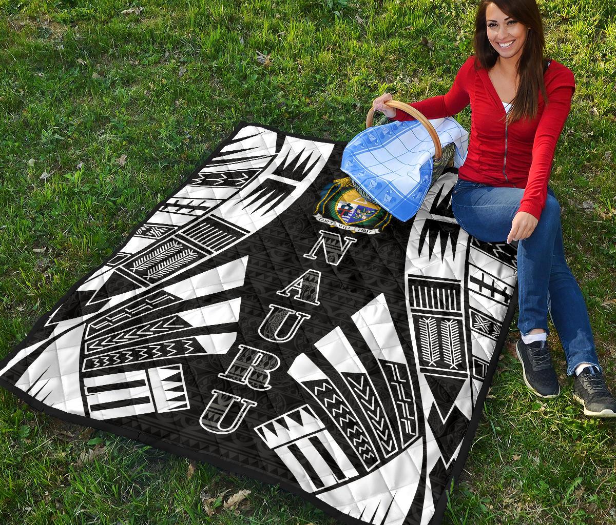 Nauru Premium Quilt - Nauru Coat Of Arms Polynesian White Tattoo - Polynesian Pride