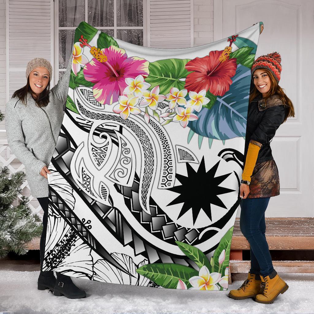Nauru Polynesian Premium Blanket - Summer Plumeria (White) - Polynesian Pride