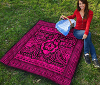 Hawaii Polyensian Turtle Premium Quilt Pink - Polynesian Pride