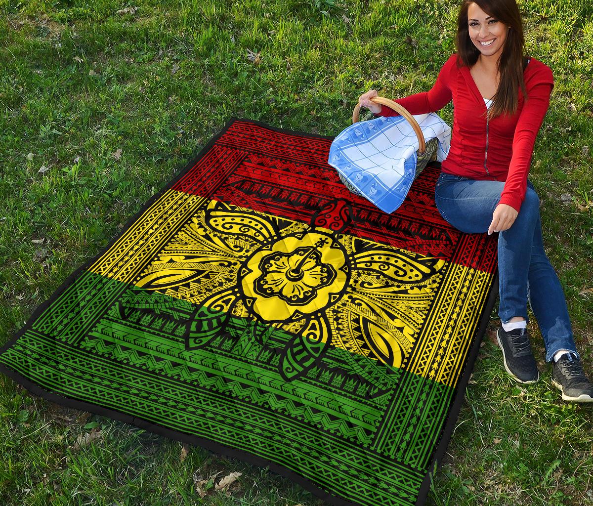 Hawaii Polyensian Kanaka Flag Turtle Premium Quilt - Polynesian Pride