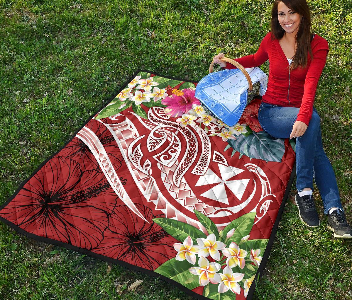 Wallis and Futuna Polynesian Premium Quilt - Summer Plumeria (Red) - Polynesian Pride