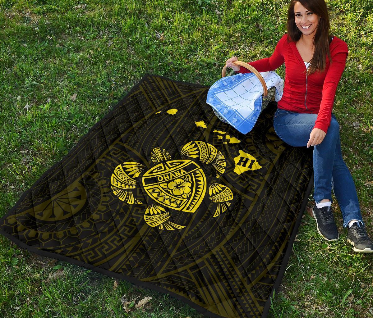 Hawaii Turtle Hibicus Map Premium Quilt - Yellow - Polynesian Pride