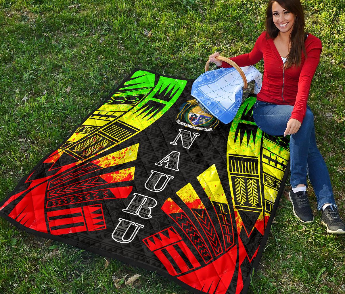 Nauru Premium Quilt - Nauru Coat Of Arms Polynesian Reggae Tattoo - Polynesian Pride