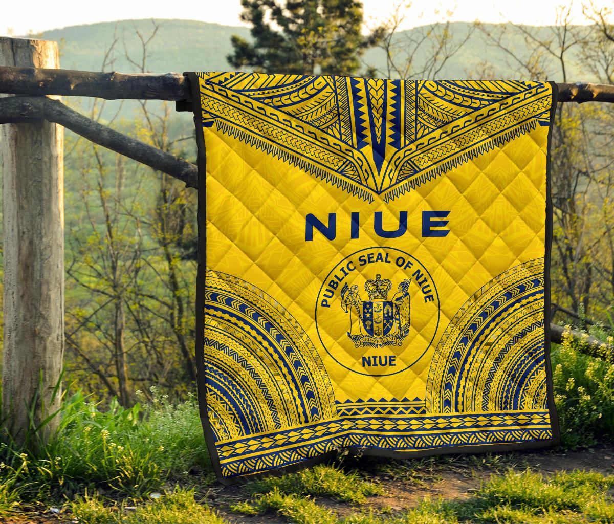 Niue Premium Quilt - Niue Seal Polynesian Chief Yellow Version - Polynesian Pride