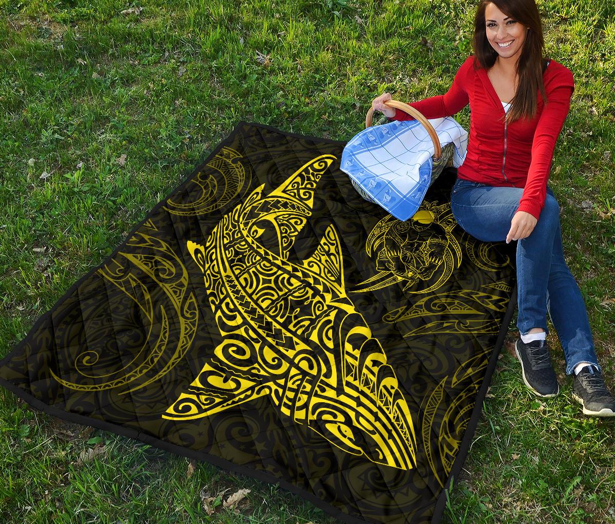 Polynesian Quilt - Polynesian Yellow Shark Warrior Tattoo - Polynesian Pride