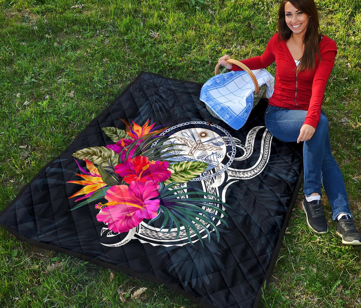 Marshall Islands Polynesian Premium Quilt - Tropical Flower - Polynesian Pride