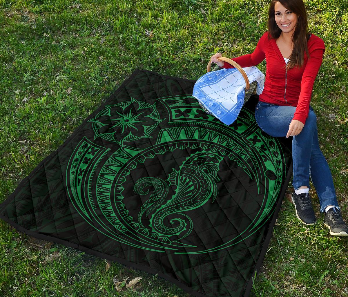 Polynesian Quilt - Polynesian Green Seahorse Tattoo - Polynesian Pride