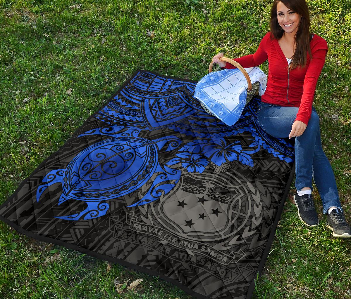 Samoa Polynesian Premium Quilt - Samoa Coat Of Arms & Blue Turtle Hibiscus - Polynesian Pride