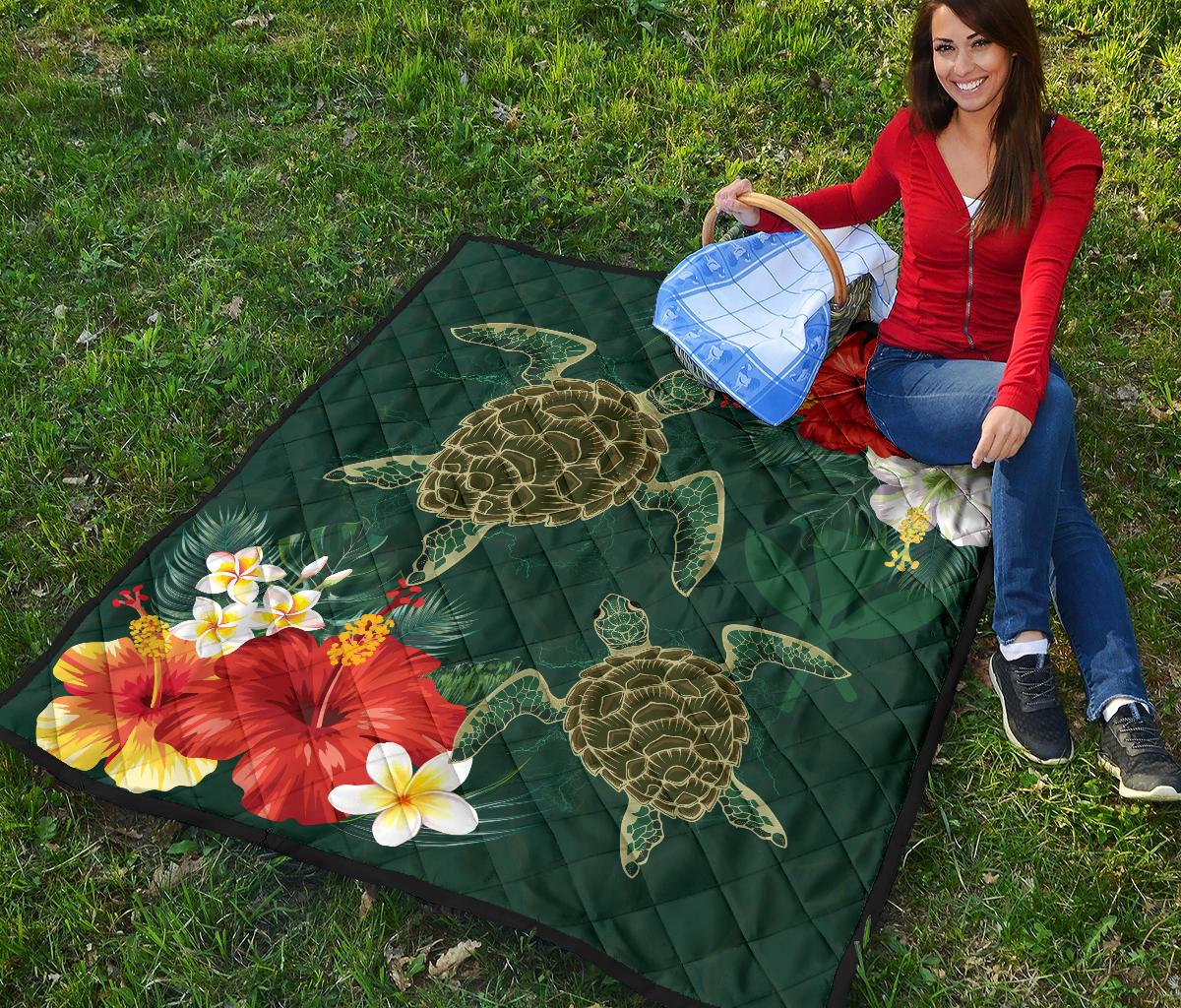 Hawaii Sea Turtle Hibiscus Plumeria Premium Quilt - Polynesian Pride