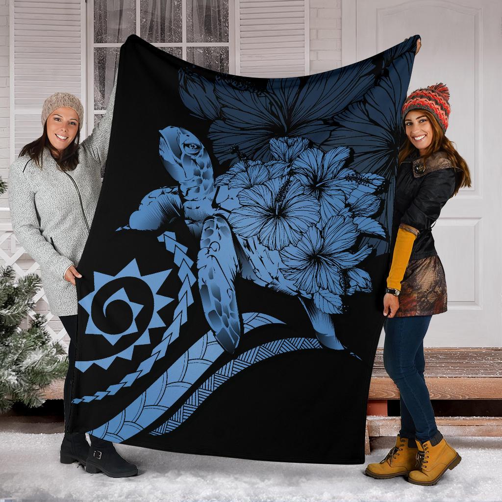 Hawaii Turtle Hibiscus Polynesian Vintage Premium Blanket - Pastel Blue - Polynesian Pride