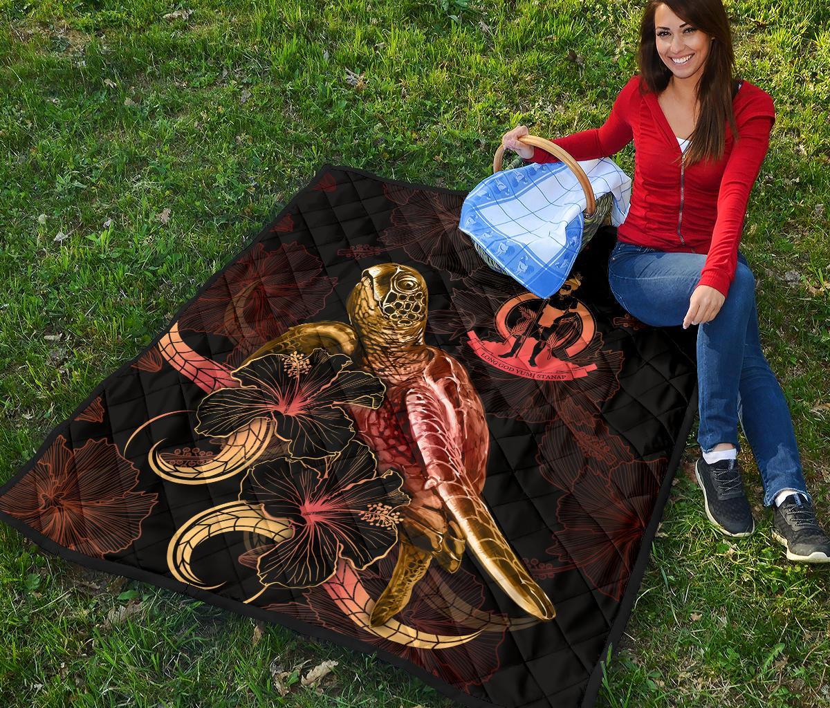 Vanuatu Polynesian Premium Quilt - Turtle With Blooming Hibiscus Gold - Polynesian Pride