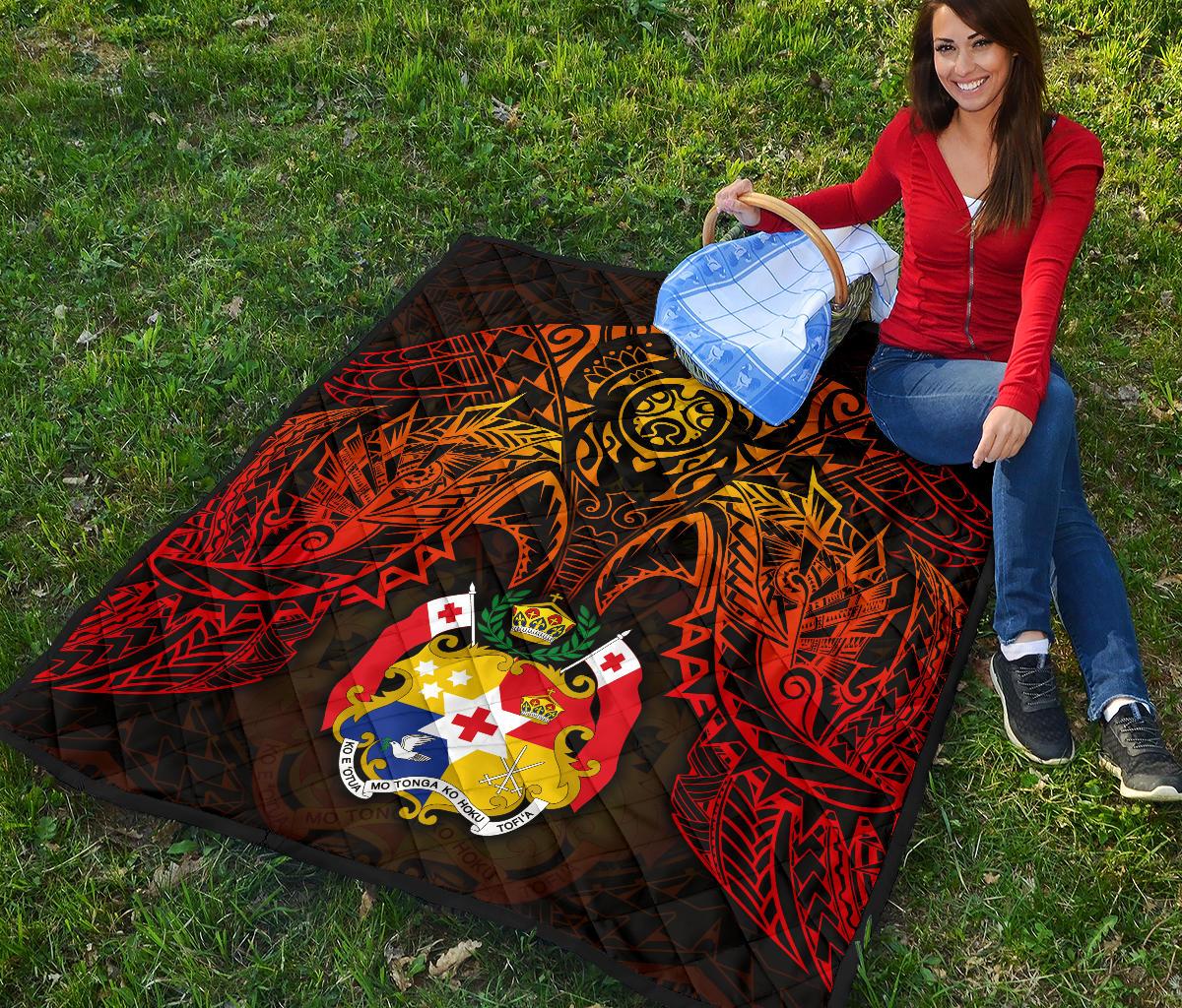 Tonga Polynesian Premium Quilt - Tonga Coat Of Arms & Red Manta Ray - Polynesian Pride
