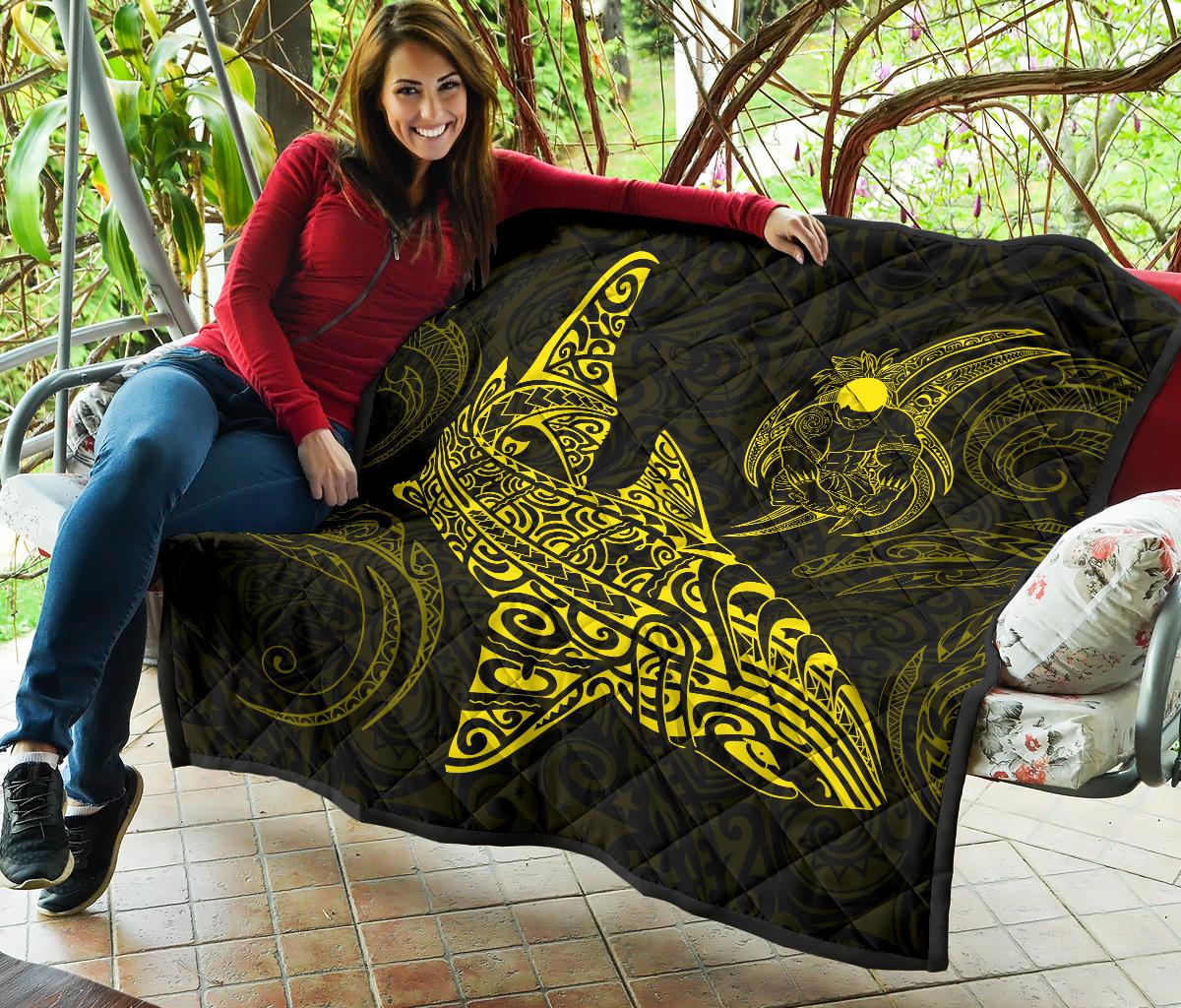 Polynesian Quilt - Polynesian Yellow Shark Warrior Tattoo - Polynesian Pride
