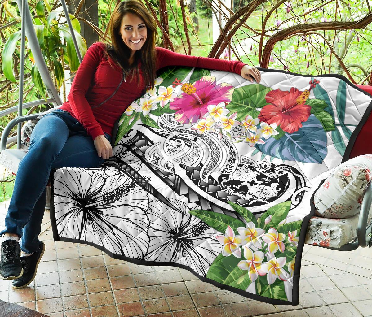 Tonga Polynesian Premium Quilt - Summer Plumeria (White) - Polynesian Pride