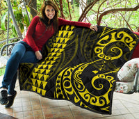 Hawaii Kakau Yellow Polynesian Premium Quilt - Polynesian Pride