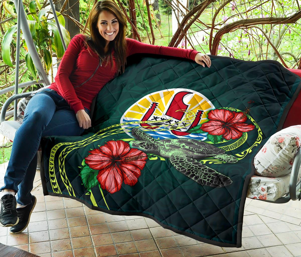 Tahiti Polynesian Premium Quilt - Green Turtle Hibiscus - Polynesian Pride