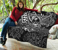 Guam Polynesian Premium Quilt - White Turtle Flowing - Polynesian Pride