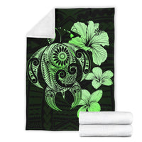 Hibiscus Plumeria Mix Polynesian Green Turtle Premium Blanket - Polynesian Pride