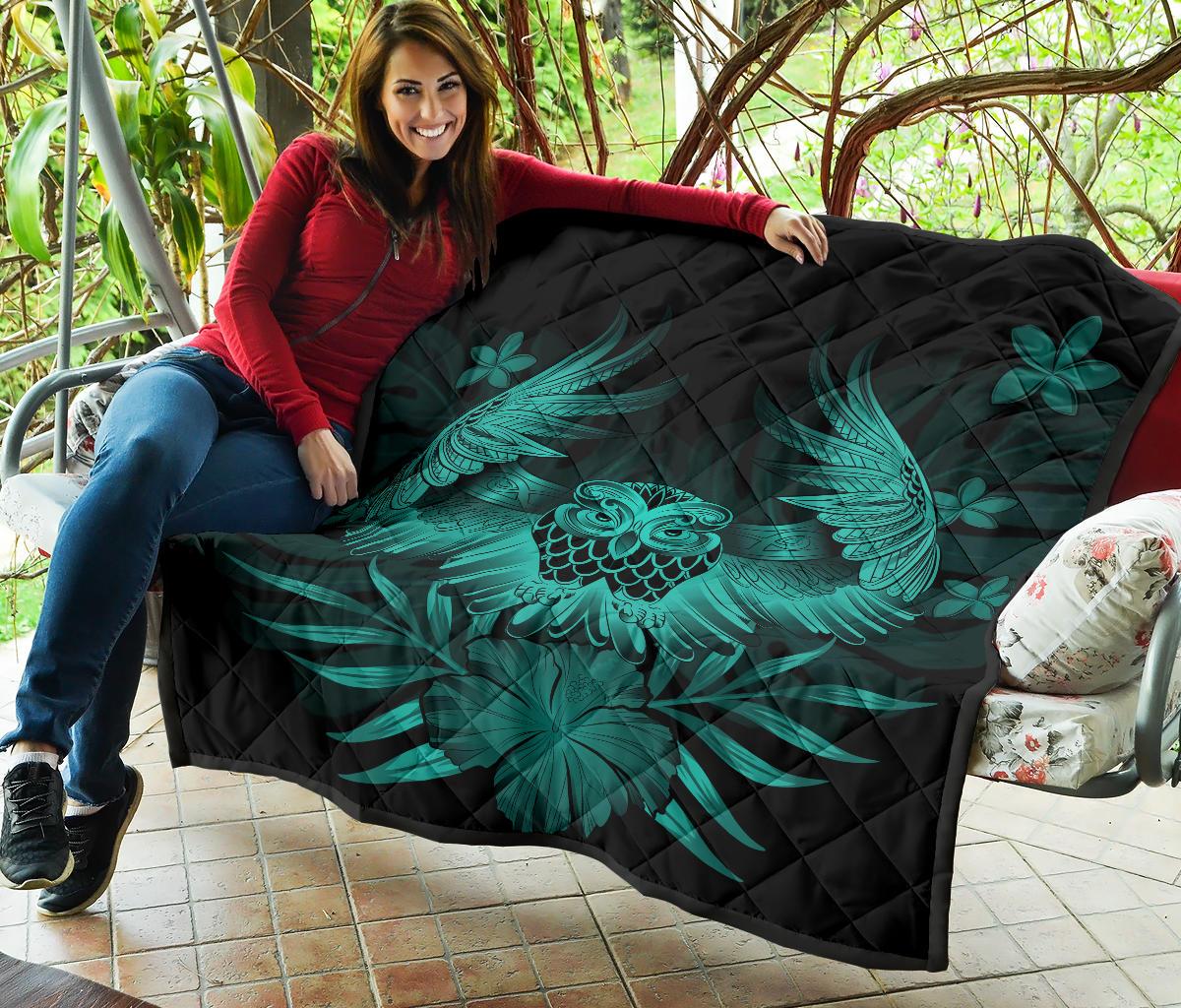 Hawaii Owl Hibiscus Plumeria Premium Quilt - Turquoise - Polynesian Pride