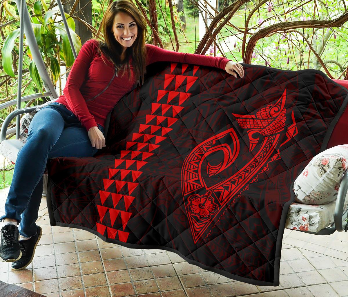 Hawaii Kakau Makau Fish Hook Polynesian Premium Quilt - Red - Polynesian Pride