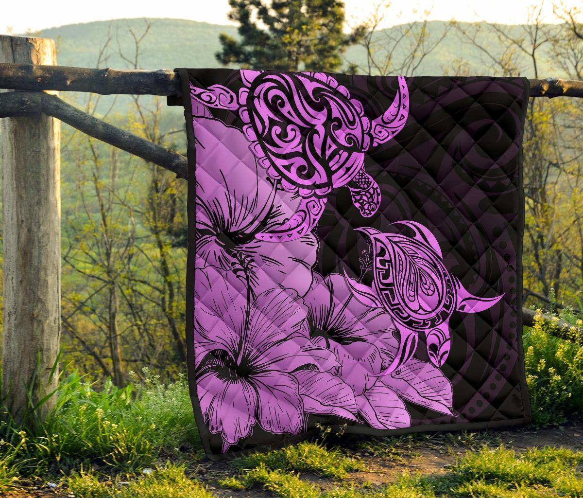 Hawaii Turtle Premium Quilt Polynesian Hibiscus Art Pink AH - Polynesian Pride