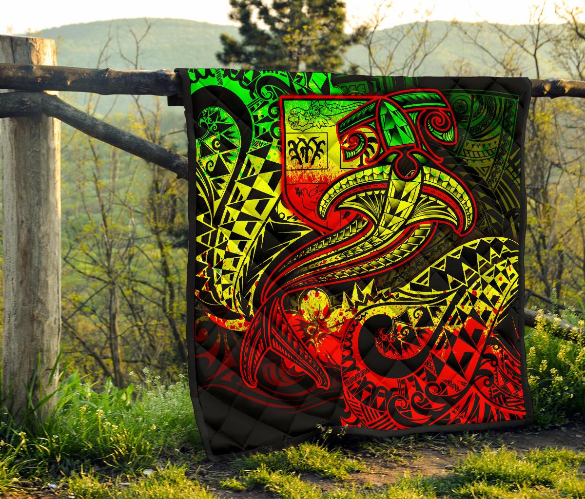 Fiji Premium Quilt - Reggae Shark Polynesian Tattoo - Polynesian Pride