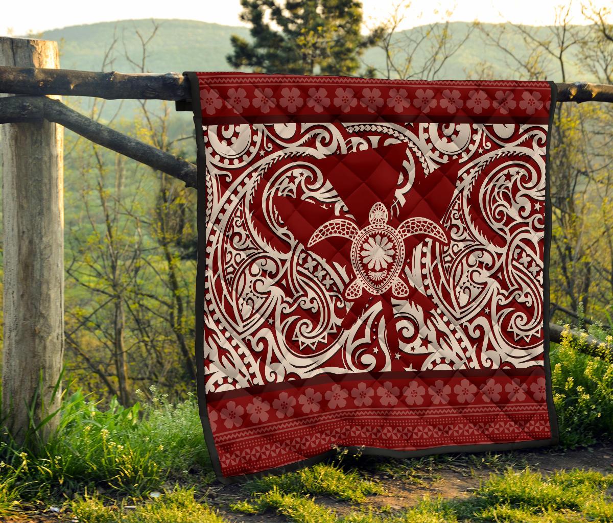 Hawaii Luxury Premium Quilt Red - Kanaka Maoli Turtle Polynesian Tattoo Pattern - Polynesian Pride