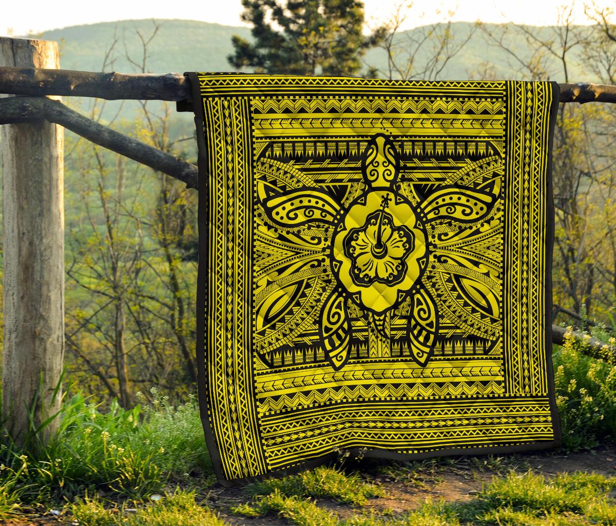 Hawaii Polyensian Turtle Premium Quilt Yellow - Polynesian Pride