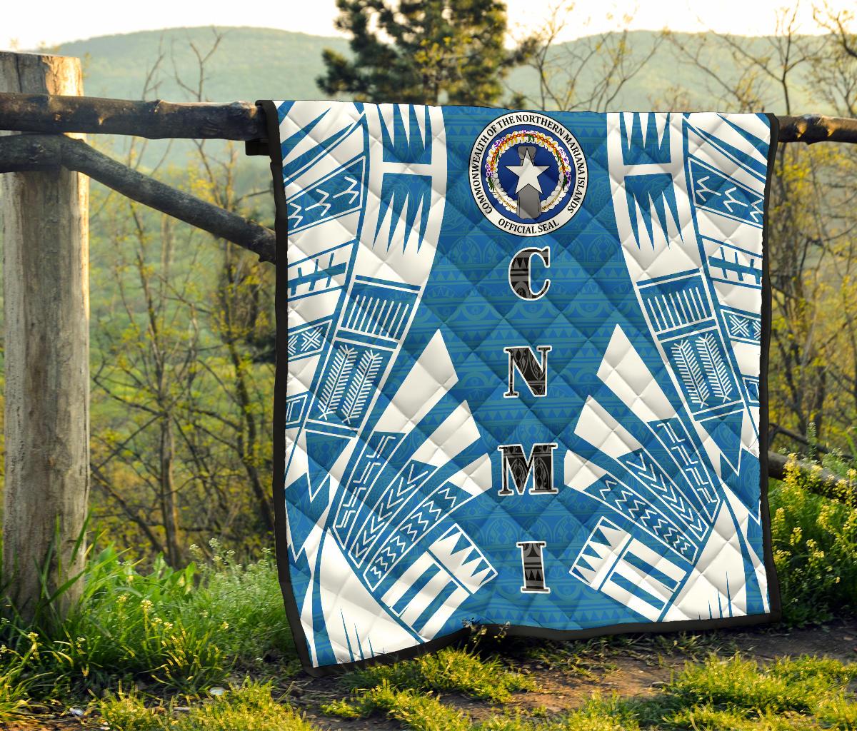 Northern Mariana Islands Premium Quilt - Northern Mariana Islands Seal Polynesian White Tattoo (Blue) - Polynesian Pride