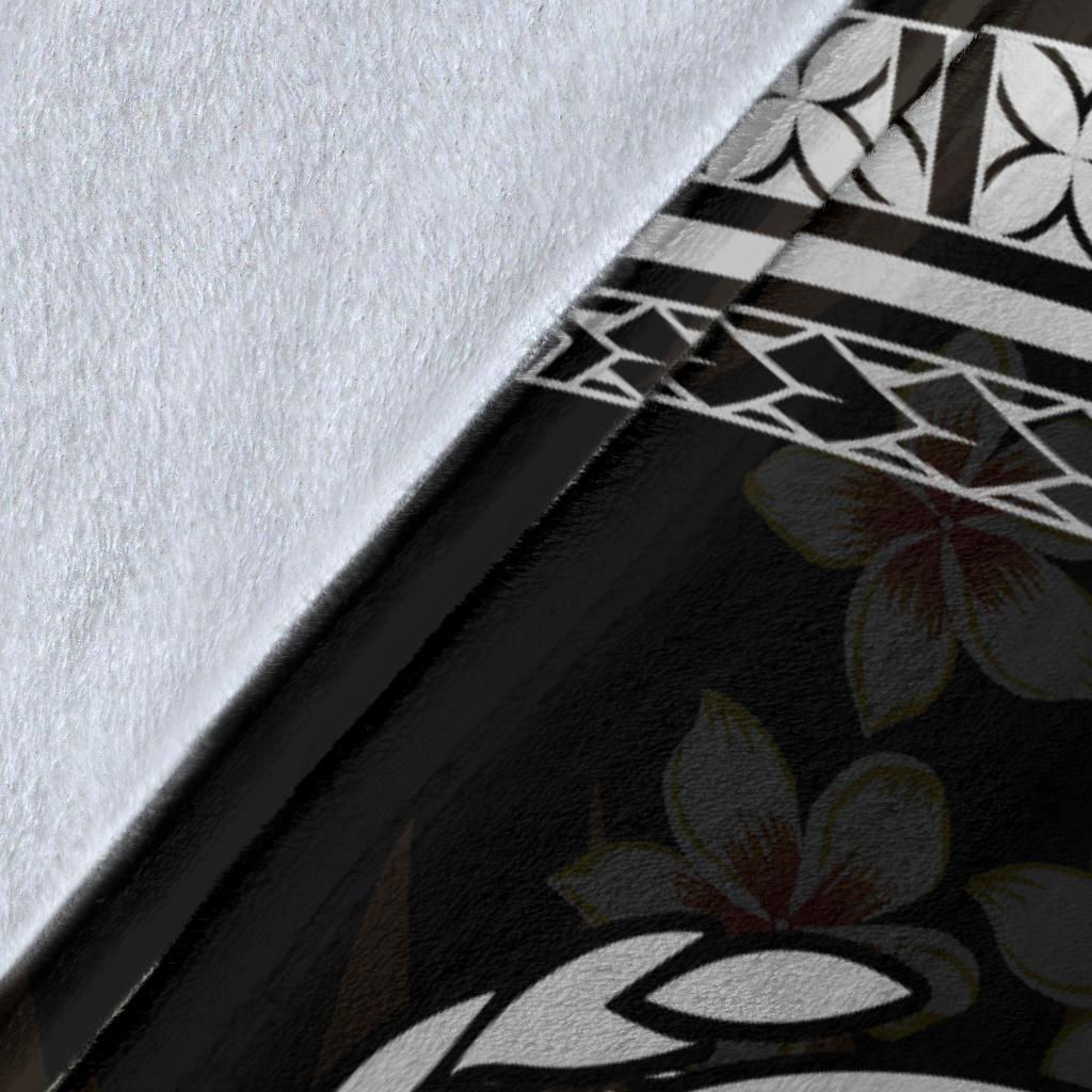 Samoa Polynesian Premium Blanket - White Plumeria - Polynesian Pride