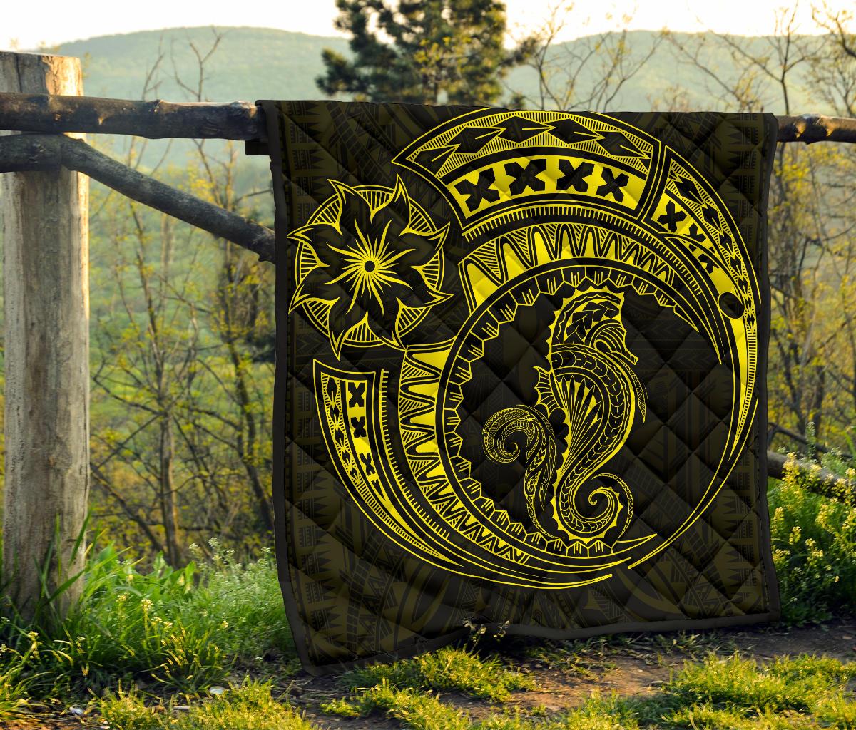 Polynesian Quilt - Polynesian Yellow Seahorse Tattoo - Polynesian Pride