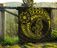 Polynesian Quilt - Polynesian Yellow Seahorse Tattoo - Polynesian Pride