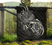 Hawaii Map Turtle Hibiscus Divise White Polynesian Premium Quilt - Polynesian Pride