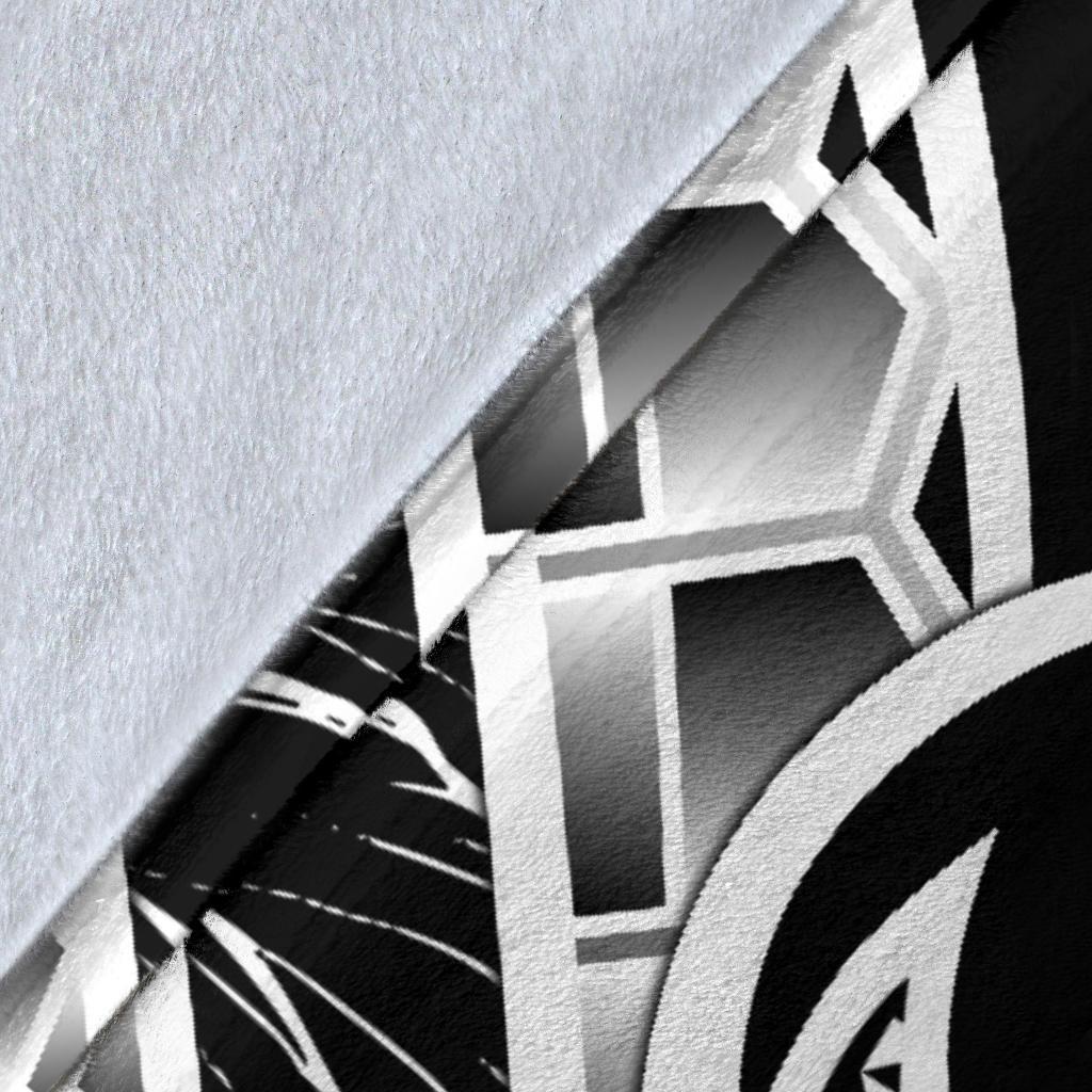 Polynesian Samoa Premium Blanket - Summer Plumeria (Black) - Polynesian Pride