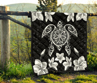 Hawaiian Silver Turtle Plumeria Quilt - Polynesian Pride