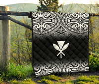 Hawaii Premium Quilt - White Kanaka Maoli Polynesian Tattoo & Black Frog - Polynesian Pride