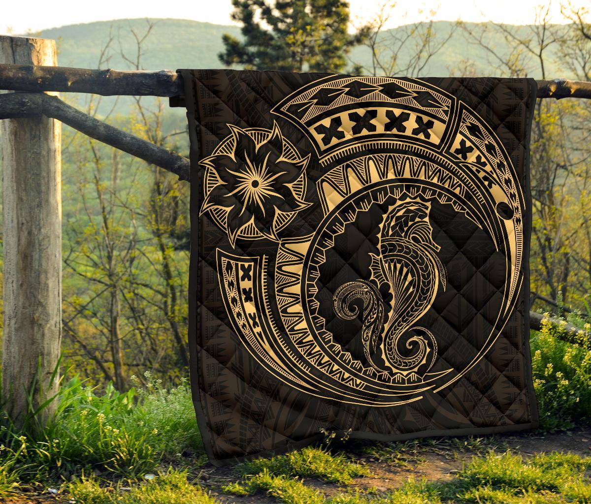 Polynesian Quilt - Polynesian Gold Seahorse Tattoo - Polynesian Pride