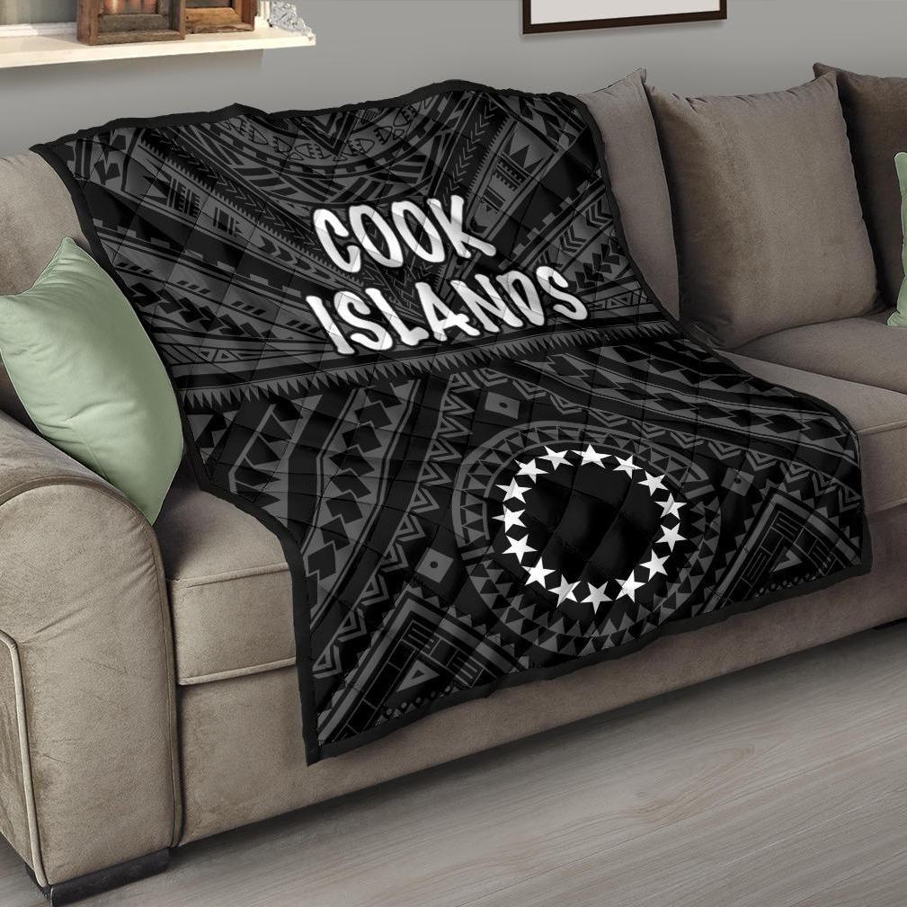 Cook Island Premium Quilt - Seal With Polynesian Tattoo Style ( Black) Black - Polynesian Pride