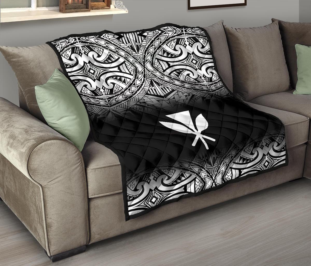 Hawaii Premium Quilt - White Kanaka Maoli Polynesian Tattoo & Black Frog - Polynesian Pride