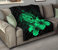 Hawaii Hibiscus Premium Quilt - Turtle Map - Pastel Green - Polynesian Pride