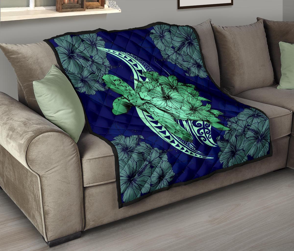 Hawaii Polynesian Turtle Hibiscus Premium Quilt - Green - Polynesian Pride