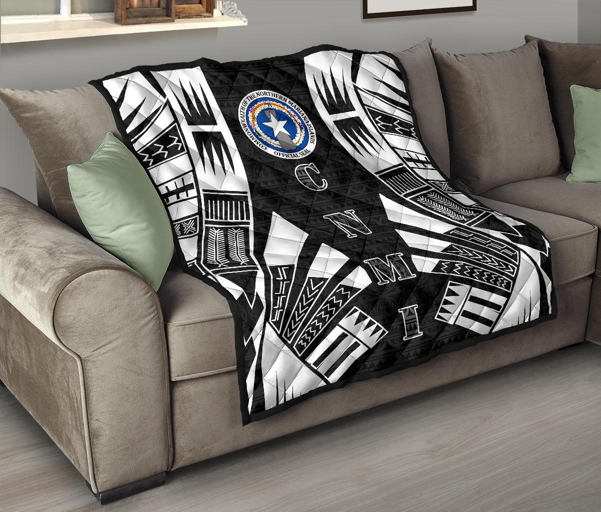 Northern Mariana Islands Premium Quilt - Northern Mariana Islands Seal Polynesian White Tattoo (Black) - Polynesian Pride
