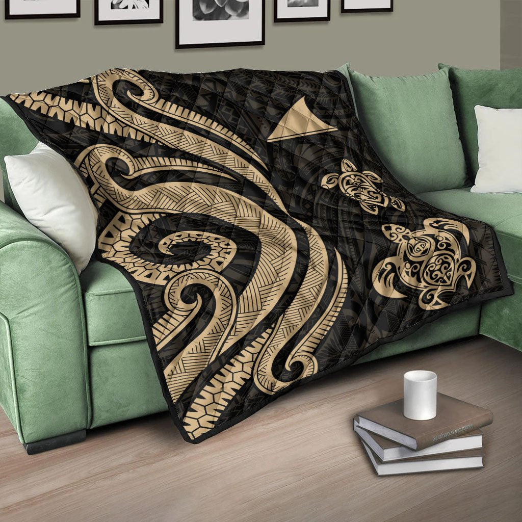 Tokelau Premium Quilt - Gold Tentacle Turtle - Polynesian Pride