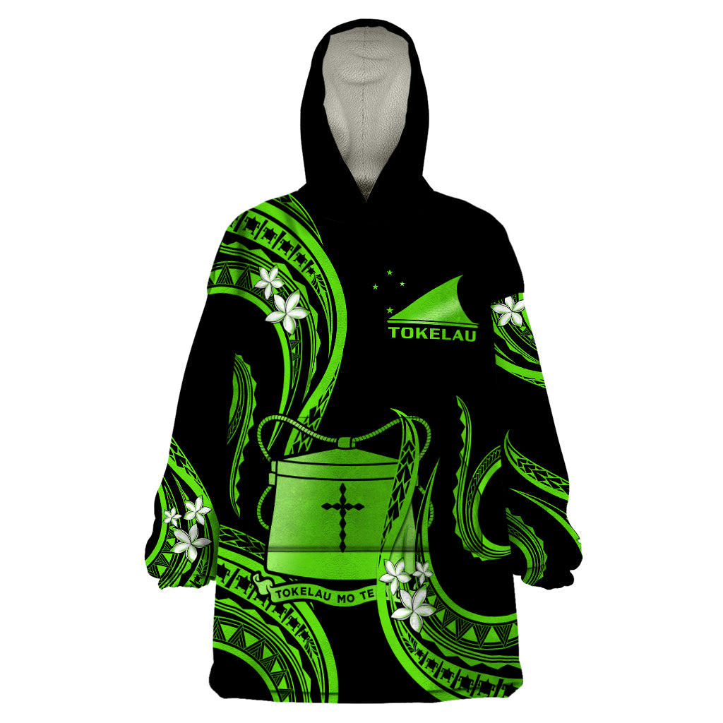 Tokelau Wearable Blanket Hoodie Tokelauan Tatau With Badge Green LT14 One Size Green - Polynesian Pride