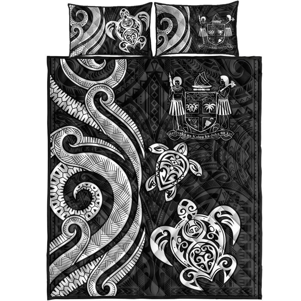 Fiji Quilt Bed Set - White Tentacle Turtle Crest - Polynesian Pride